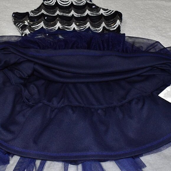 As U Wish Short Spaghetti Strap Sequin Bodice Size 5, Prom Dress - Picture 14 of 16